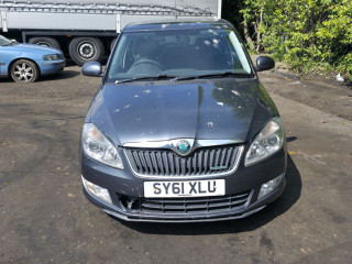 Skoda Fabia 2 поколение [рестайлинг] 5J