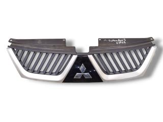 решетка радиатора Mitsubishi Outlander 2 поколение CW 2008, 2.0 л., DiD, BSY, дизель, 6МКПП, amethyst black / 42x, внедорожник 5 дв., полный привод, правый руль, 7450A037, 7450A038