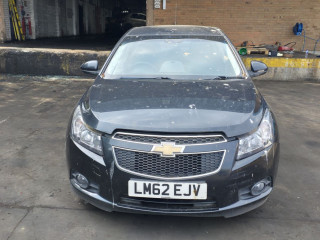 Chevrolet Cruze 1 поколение J305