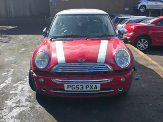 Mini Cooper 1 поколение R50