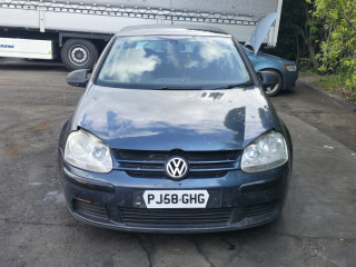 Volkswagen Golf 5 поколение