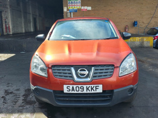 Nissan Qashqai 1 поколение
