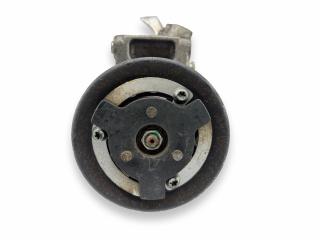 компрессор кондиционера Volkswagen Passat B7 2012, 2.0 л., TDi, CFFB, дизель, 6МКПП, night blue / lh5x, универсал, передний привод, правый руль, 5K0820803