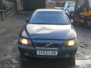 Volvo S60 1 поколение