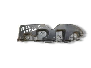 крепление бампера Dacia Duster 1 поколение 2013, 1.5 л., DCi, K9K 898, дизель, 6МКПП, white / qm1, внедорожник 5 дв., полный привод, правый руль, 622224772R