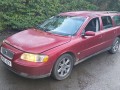 двигатель Volvo V70 2 поколение [рестайлинг] 2005, 2.4 л., i, B 5244 S2, бензин, АКПП, ruby red / 454, универсал, передний привод, правый руль, B5244S2 - фото №2