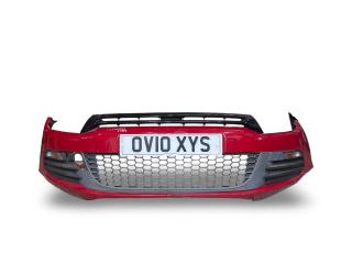бампер передний Volkswagen Scirocco 3 поколение 2010, 2.0 л., TDi, CBDB, дизель, 6МКПП, salsared / la3h, хетчбэк 3 дв., передний привод, правый руль, 1K8807217M