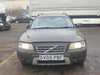 Volvo XC70 1 поколение [рестайлинг]