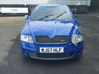 Skoda Octavia 2 поколение (A5)