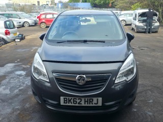 двигатель Opel Meriva 2 поколение (B) 2012, 1.4 л., i, A 14 XER, бензин, 5МКПП, karbongrau / 177, минивэн, передний привод, правый руль, A14XER