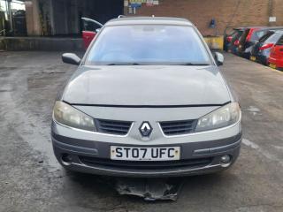 Renault Laguna 2 поколение [рестайлинг]