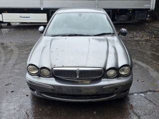 Jaguar X-Type 1 поколение X400
