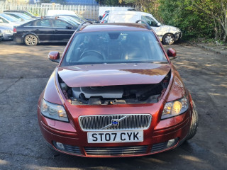 Volvo V50 1 поколение