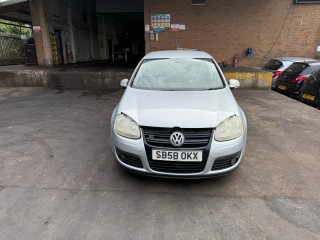 Volkswagen Golf 5 поколение