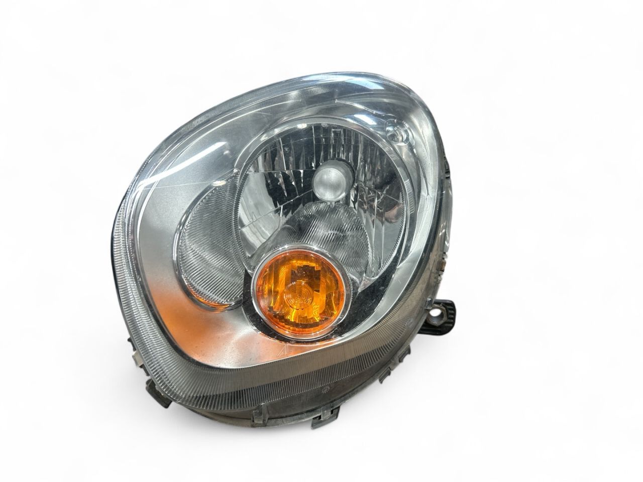 фара левая Mini Countryman 1 поколение R60 2011, 1.6 л., D, N47 C16 A, дизель, 6МКПП, royal grey / a48, внедорожник 5 дв., передний привод, правый руль, 0301267601, 9801029, 9801029-04 - фото №1