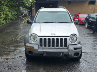 Jeep Cherokee 3 поколение KJ