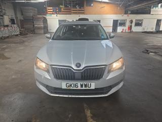 Skoda Superb 3 поколение 3V