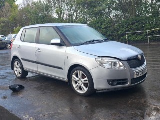 двигатель Skoda Fabia 2 поколение (5J) 2008, 1.6 л., i, BTS, бензин, 5МКПП, хетчбэк 5 дв., передний привод, правый руль, BTS