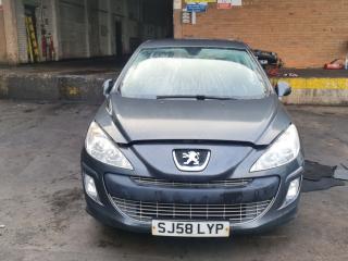Peugeot 308 T7