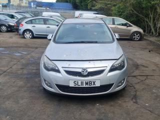 Opel Astra J