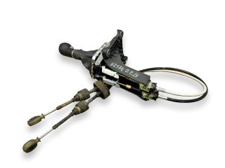 кулиса Opel Zafira 2 поколение (B) 2007, 1.9 л., CDTi, Z19DTH, дизель, 6МКПП, moonland / 3ku, минивэн, передний привод, правый руль, 55351959, 55351948