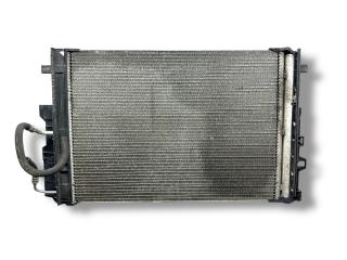 радиатор кондиционера Mercedes-Benz A-Класс W176 2013, 1.5 л., CDi, OM 607.951, дизель, 6МКПП, kosmosschwarz / 191, хетчбэк 5 дв., передний привод, правый руль, A2465000454