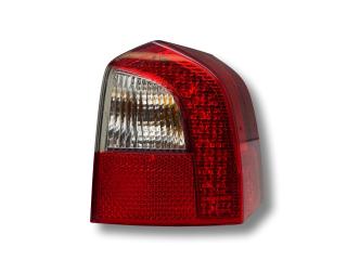 фонарь задний правый Volvo V70 3 поколение 2010, 2.4 л., D, D 5244 T10, дизель, АКПП, oyster grey / 472, универсал, передний привод, правый руль, 31395073