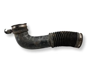 патрубок воздушного фильтра Jeep Cherokee 3 поколение [рестайлинг] KJ 2006, 3.7 л., i, EKG, бензин, АКПП, pitch black / px8, внедорожник 5 дв., полный привод, правый руль, 53013724