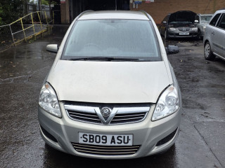 Opel Zafira 2 поколение (B) [рестайлинг]