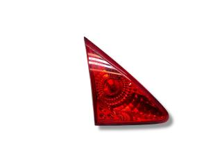 фонарь крышки багажника левый Peugeot 3008 1 поколение 2011, 1.6 л., HDi, 9HZ (DV6TED4), дизель, 6МКПП, noir perla nera / ktv, внедорожник 5 дв., передний привод, правый руль, 9683461080