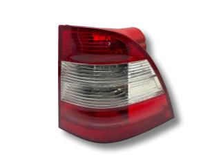 фонарь задний правый Mercedes-Benz M-Класс W163 [рестайлинг] 2004, 2.7 л., CDi, OM 612.963, дизель, АКПП, brillantsilber / 744, внедорожник 5 дв., полный привод, правый руль, A1638202064