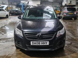 Volkswagen Tiguan 1 поколение