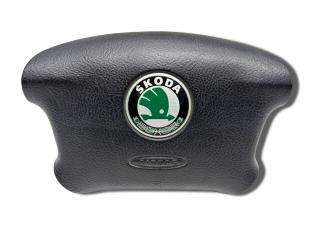подушка безопасности водителя Skoda Octavia 1 поколение (A4) [рестайлинг] 1U 2004, 1.9 л., TDi PD, ASZ, дизель, 6МКПП, универсал, передний привод, правый руль, 1U0880201K