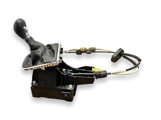 кулиса Opel Astra J 2011, 1.6 л., i, A 16 XER, бензин, 5МКПП, karbongrau / gal, универсал, передний привод, правый руль, 55575258, 55563704