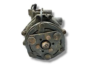 компрессор кондиционера Suzuki SX4 1 поколение 2006, 1.6 л., i, M16A, бензин, 5МКПП, silky silver / zcc, хетчбэк 5 дв., передний привод, правый руль, 95200-62JA0