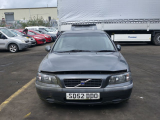 Volvo S60 1 поколение