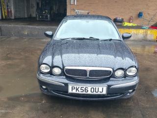 Jaguar X-Type 1 поколение X400