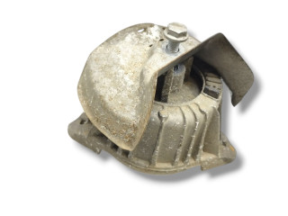 подушка крепления двигателя Mercedes-Benz C-Класс W204 [рестайлинг] C204 2011, 2.1 л., CDi, OM 651.911, дизель, АКПП, palladiumsilber / 792, купе, задний привод, правый руль, A2042404717