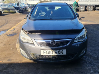 Opel Astra J