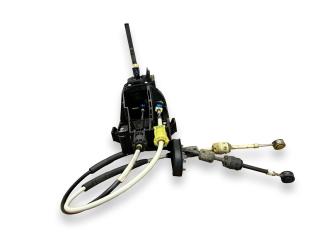 кулиса Opel Astra J 2011, 1.7 л., CDTi, A 17 DTR, дизель, 6МКПП, silky shadow / 30q, хетчбэк 5 дв., передний привод, правый руль, 55563829, 55563703