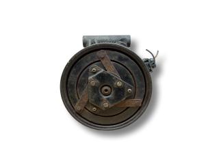 компрессор кондиционера Renault Megane 2 поколение [рестайлинг] 2007, 1.4 л., i, K4J 740, бензин, 5МКПП, extreme blue / terna, хетчбэк 5 дв., передний привод, правый руль, 8200940837