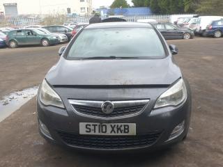 Opel Astra J