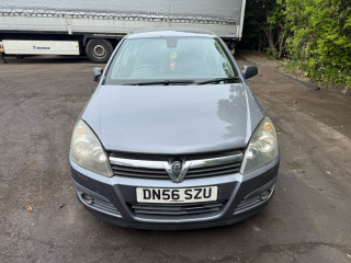 Opel Astra H