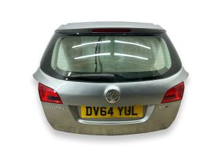 крышка багажника (дверь 3-5) Opel Astra J [рестайлинг] 2014, 1.6 л., CDTi, B 16 DTH, дизель, 6МКПП, silbersee / 179, универсал, передний привод, правый руль, 93867130