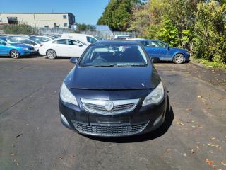 Opel Astra J