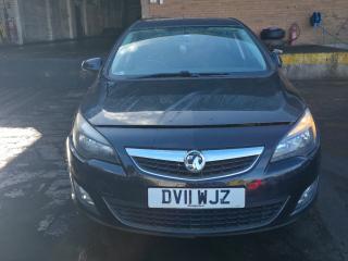 Opel Astra J
