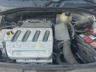 двигатель Renault Clio 2 поколение [2-й рестайлинг] 2005, 1.4 л., i, K4J 710, бензин, 5МКПП, gris platine / ted69, хетчбэк 3 дв., передний привод, правый руль, K4J710