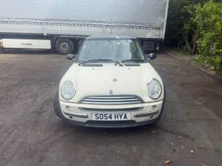 Mini Cooper 1 поколение R50