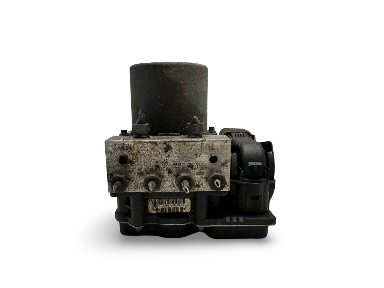 блок ABS Mercedes-Benz E-Класс W212/S212/C207/A207 C207 2012, 2.1 л., CDi, OM 651.911, дизель, АКПП, obsidianschwarz / 197, купе, задний привод, правый руль, A2124317012, 0265239257, 0265951925 - фото №1