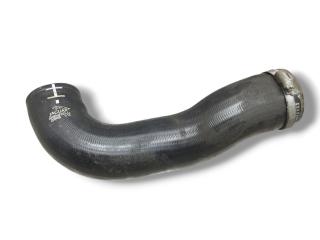 патрубок интеркулера Jaguar XJ 4 поколение X351 2011, 3.0 л., TD, 306DT, дизель, АКПП, ultimate black / pel, седан, задний привод, правый руль, AW93-6F073-AA